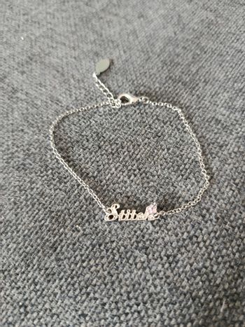 A saisir, joli bracelet, " stitch " !