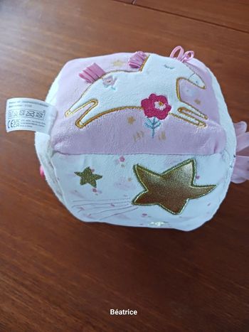 Petit cube tout doux