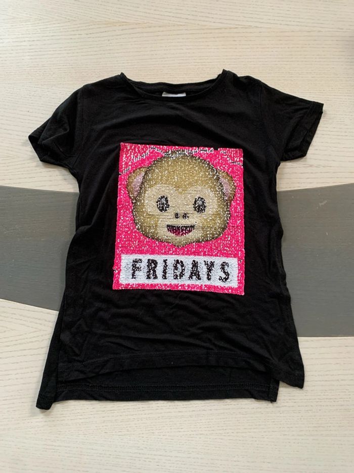 Tee-shirts noir singe 7/8 ans Primark