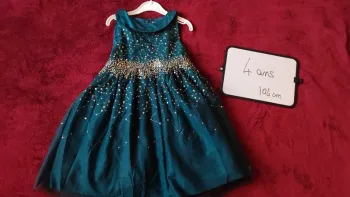 Robe taille 4 ans