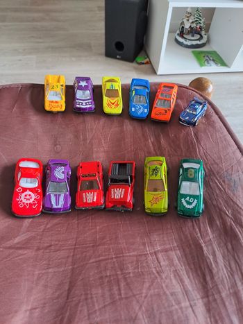 Lot petites voitures