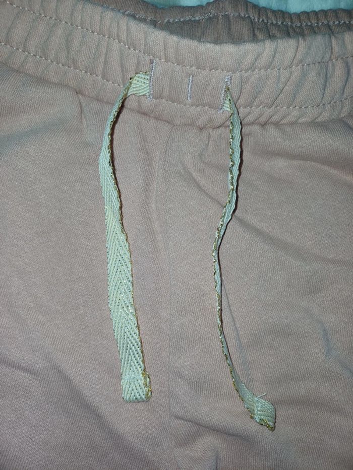 Superbe short 12 ans fille - photo numéro 3