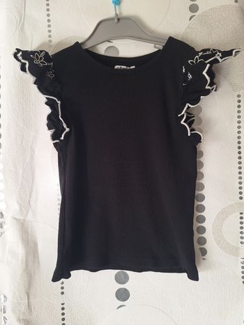 Tee-shirt 8 ans Gemo.