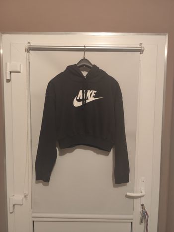 Sweat court Nike noir