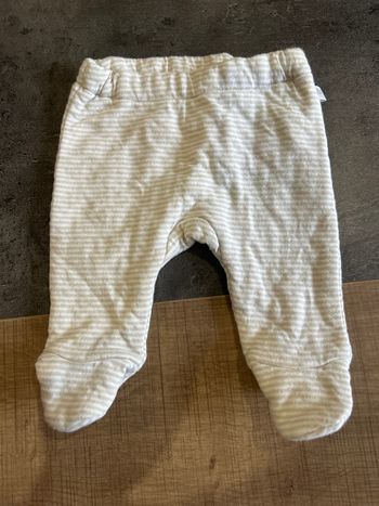 Pantalon molletonné avec pied bébé taille 1 mois tape à l’œil