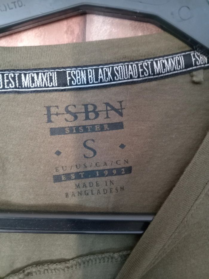 Tes shirt long taille S FSBN - photo numéro 2