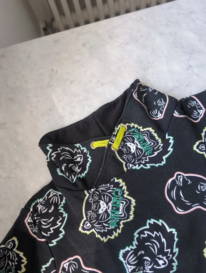 Sweat fait main avec tissu de grande marque - photo numéro 2