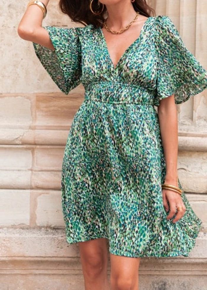Robe verte à motifs dos nu taille S/M – Peace n’Love - photo numéro 4