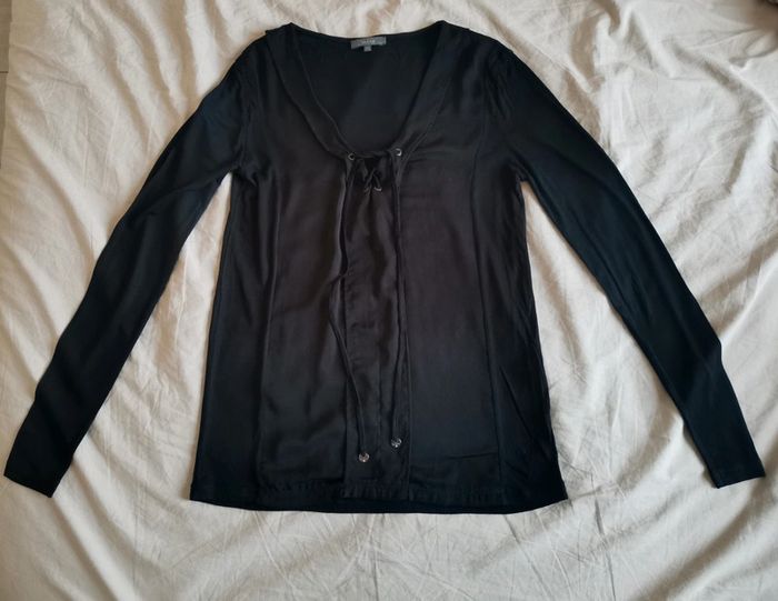 Blouse noire taille XS