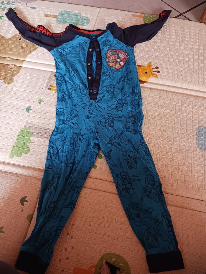 Lot de vêtements garçon 4 ans mi saison - photo numéro 6