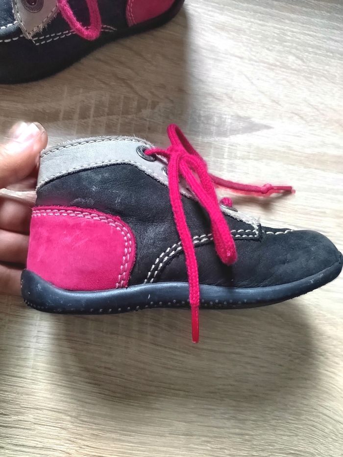 Kickers taille 22 bonbon noir gris fushia ☺️ très bon état général #kickers #kickersfille - photo numéro 6