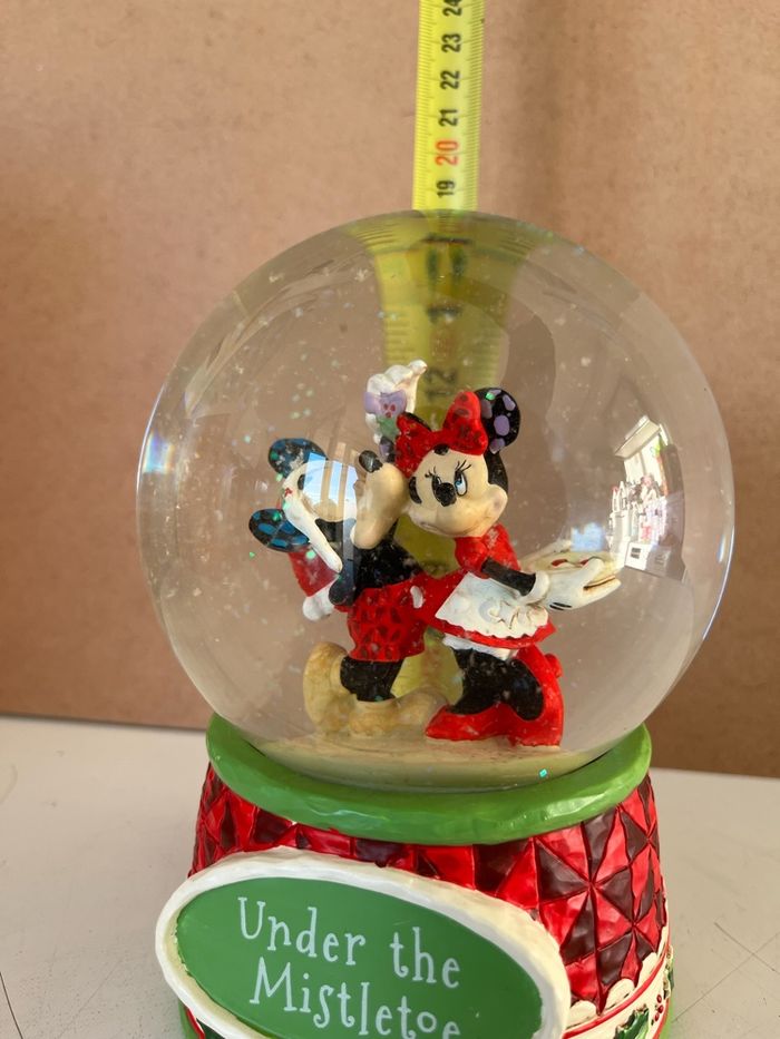 Boule à neige Mickey et Minnie - photo numéro 10