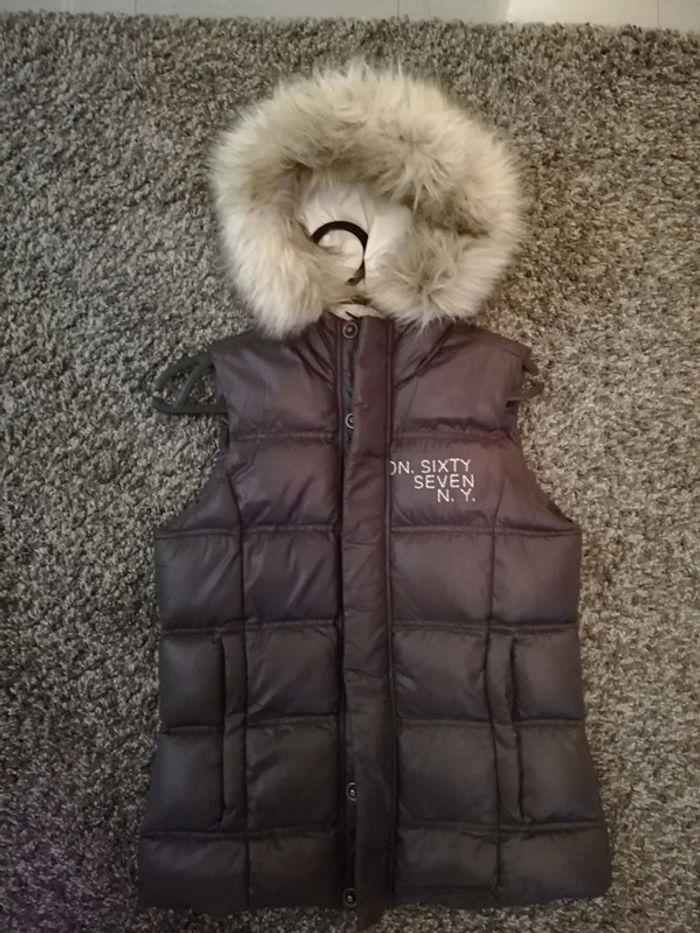 Doudoune fine sans manches DN sixty seven