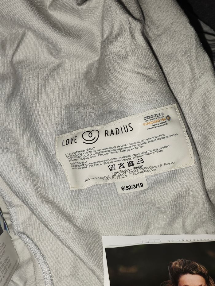 Écharpe de portage 0-9 mois love radius comme neuve - photo numéro 2