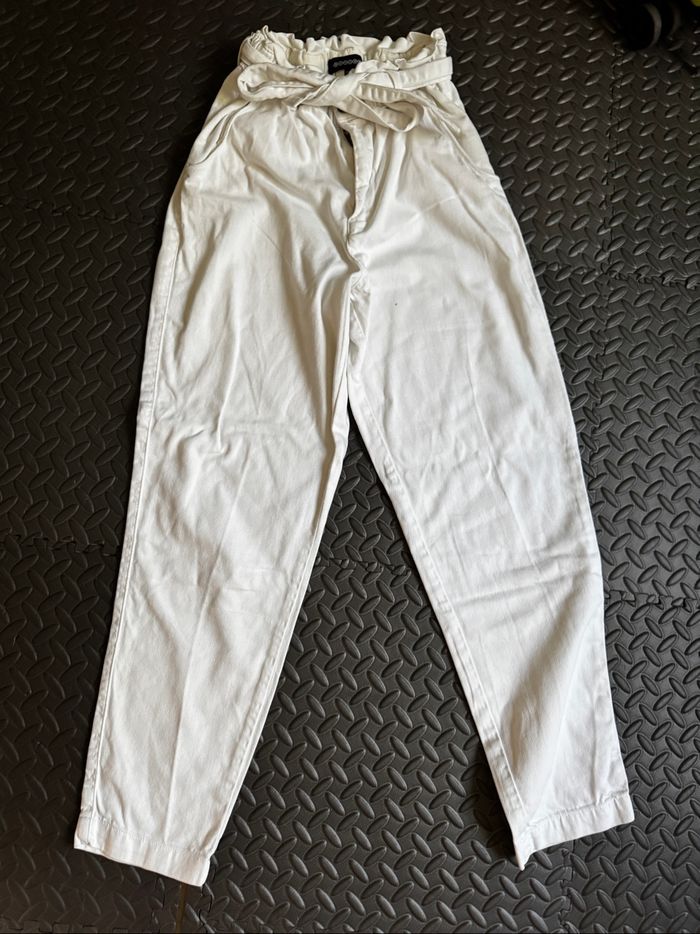 Pantalon blanc - photo numéro 2