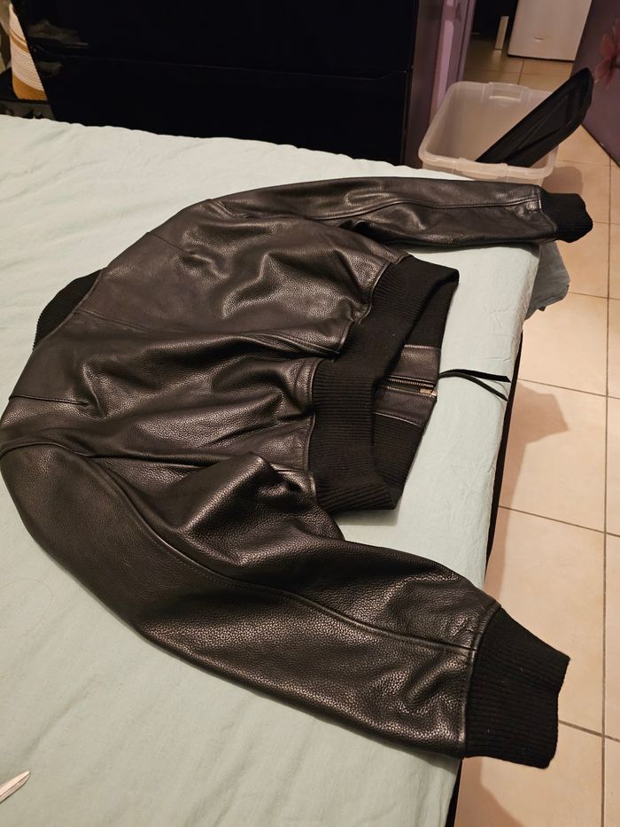 Veste en cuir - photo numéro 2