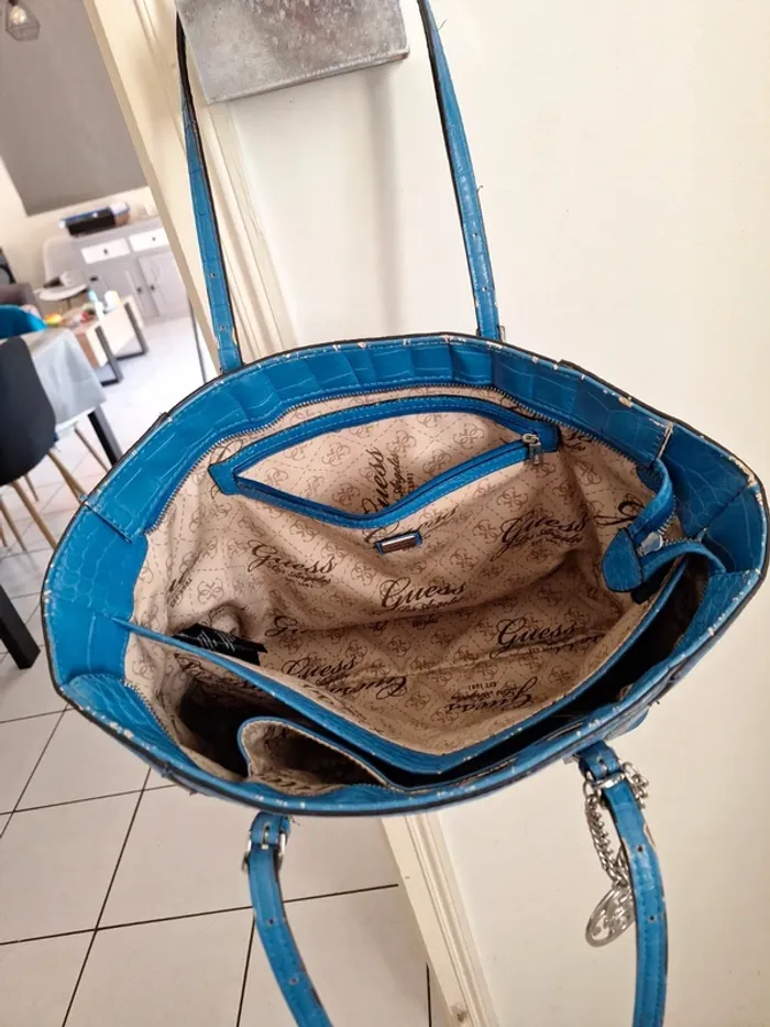 Sac guess - photo numéro 4