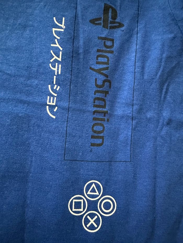 T-shirt bleu manches courtes PlayStation taille 128 cm tres bon état - photo numéro 5
