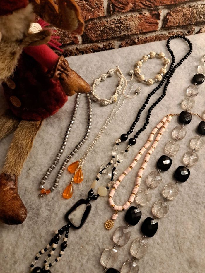 Lot de bijoux multicolore noir blanc - photo numéro 3