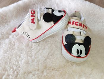 Chaussure Mickey 3/6mois