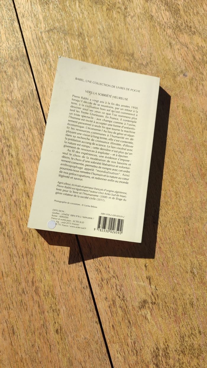 Vers la sobriété heureuse Pierre Rabhi - photo numéro 2