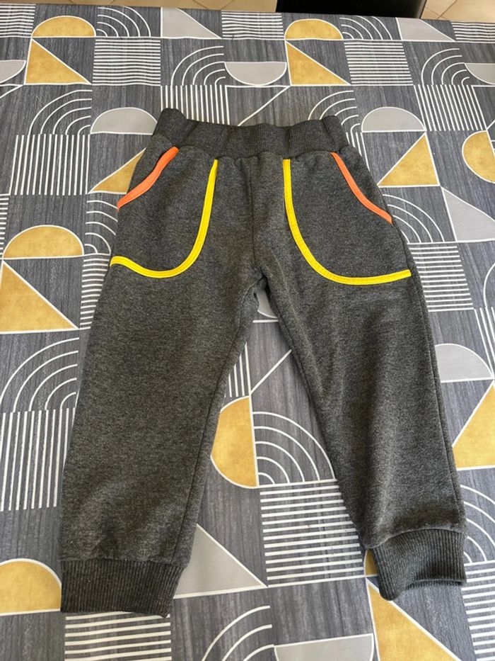Pantalon jogging
