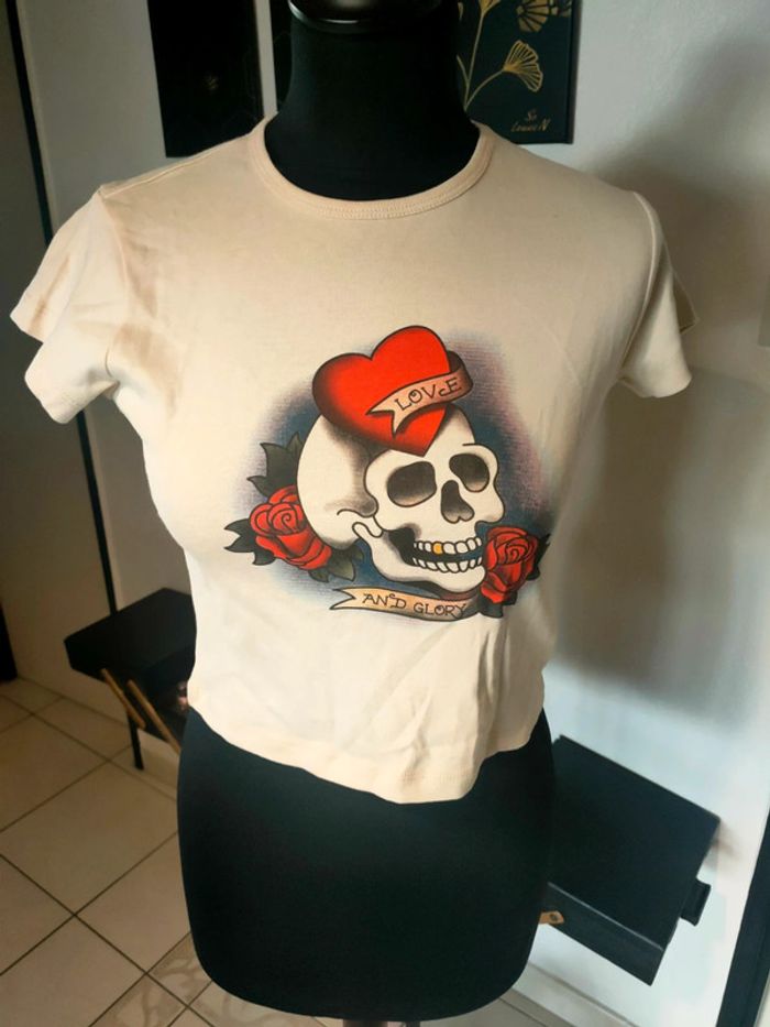 T-shirt court Subdued