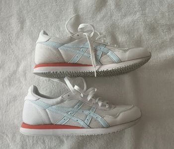 Baskets asics