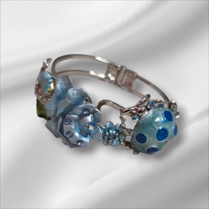 Bracelet vintage en acier bleu