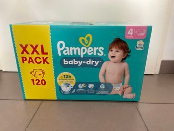 Couche Pampers neuf