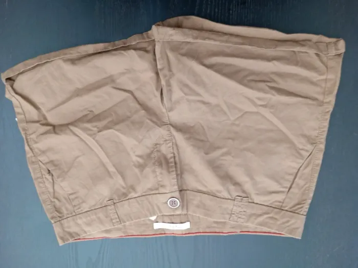 Femme short - photo numéro 2