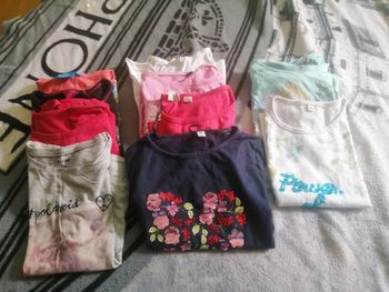 Lot t-shirt fille taille 6 ans