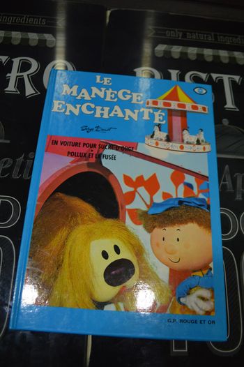 Livre le manège enchanté En voiture pour sucre d'orge - Pollux et la fusée