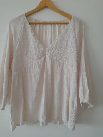 Blouse manches longues décolleté V