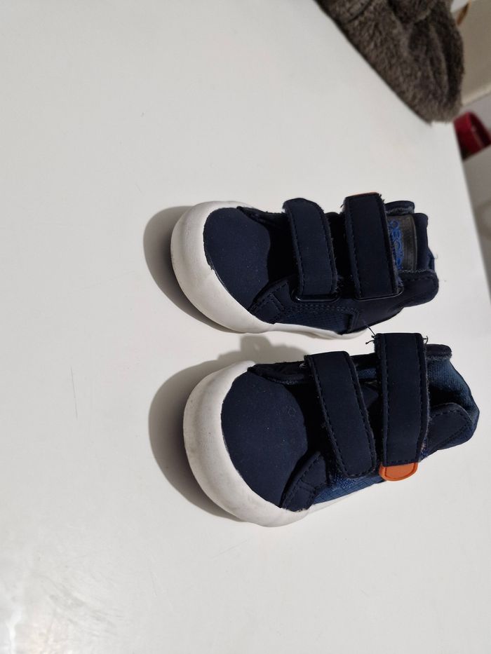Chaussure garçon taille 20