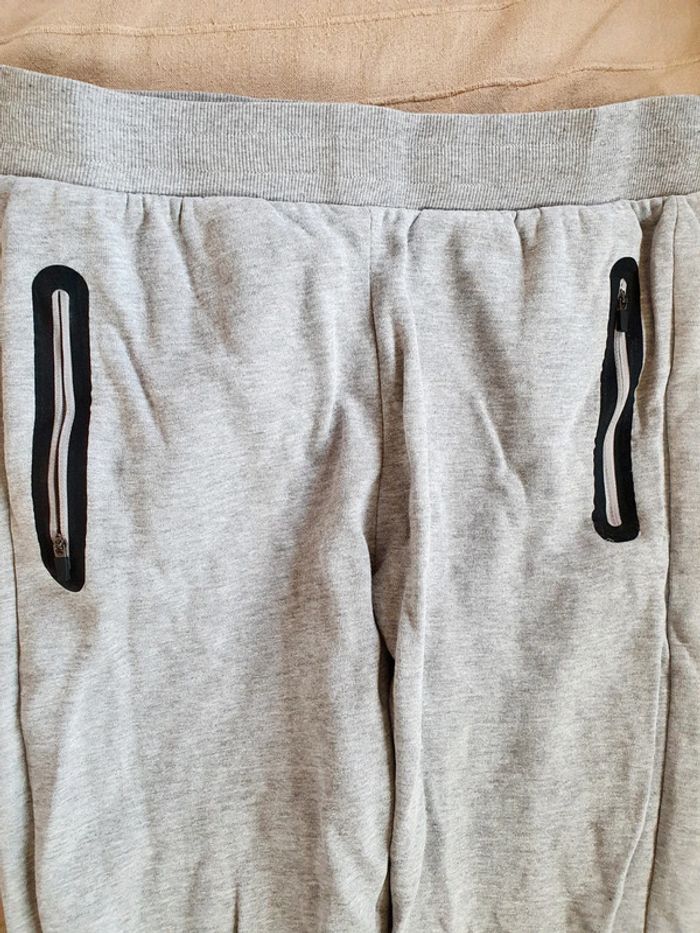 Jogging homme - photo numéro 2