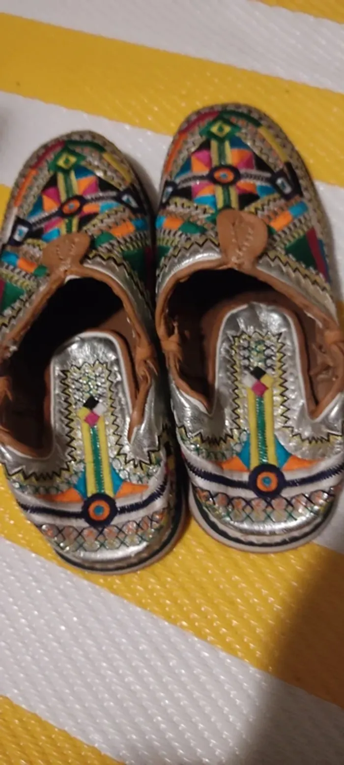 Babouche traditionnelle taille 38 - photo numéro 5