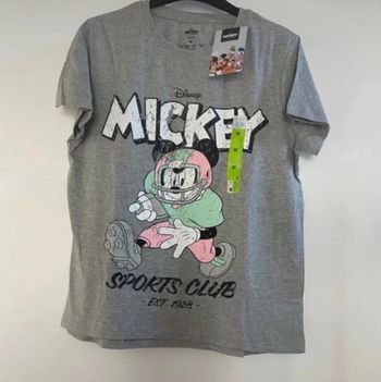Tee shirt Disney taille M mais taille Eur 40 42 Neuf