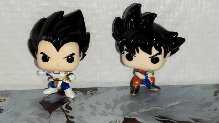 Mini Figurine Funko Pop Mettalic Goku Vegeta Dragon Ball Z figure pocket rare