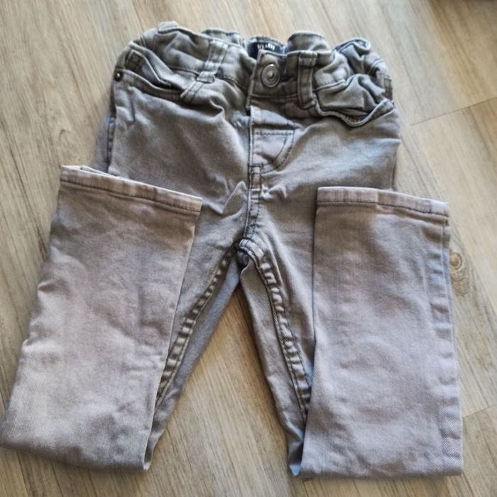 Jean slim fit gris