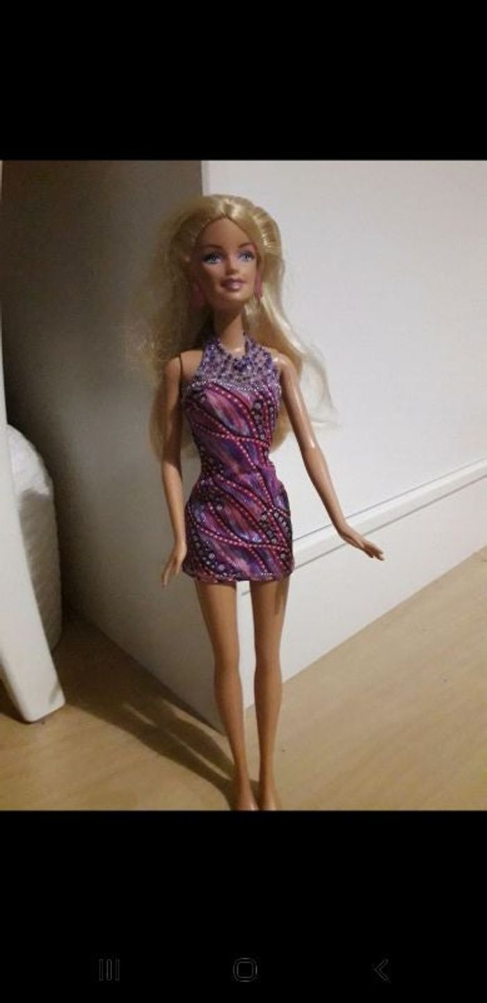 Poupée Barbie