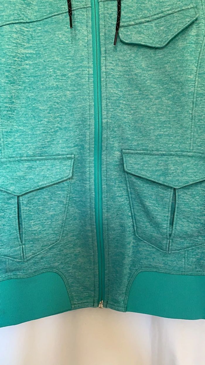 Veste à capuche - photo numéro 4