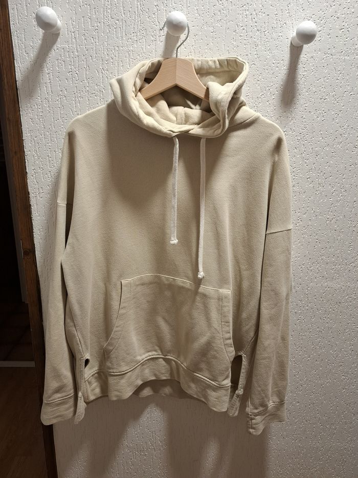 Beau sweat homme MANGO M à capuche beige poche ventrale très bon état