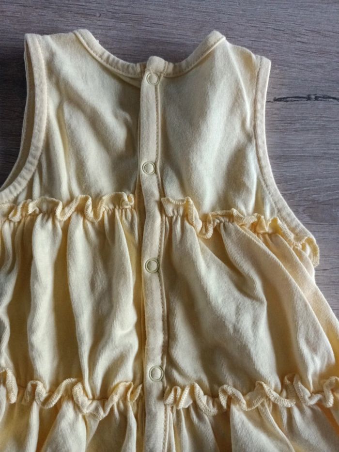 12. Robe Esprit 74 9mois - photo numéro 3