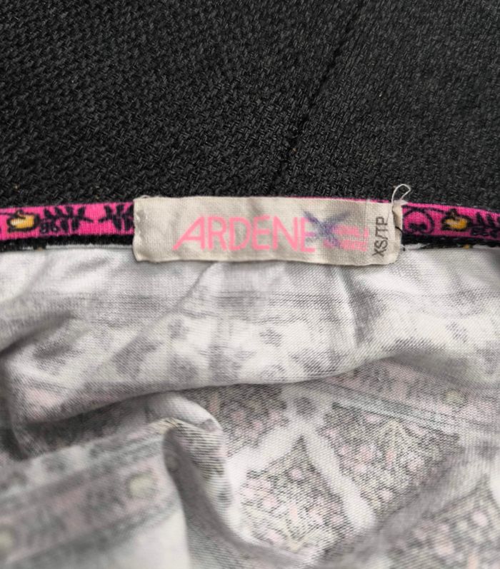 Top XS - photo numéro 3