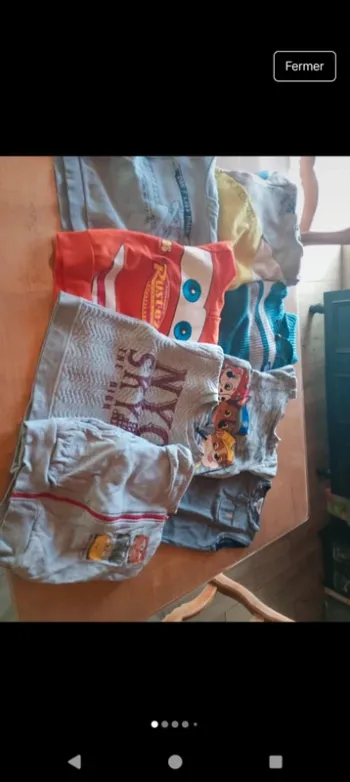 Lot de pulls garçon 4 ans, différentes marques pattes patrouille Star wars
