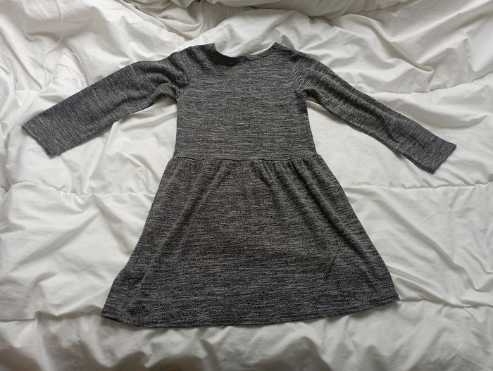 Robe grise manches longues avec beabs in extenso 8 ans 5€ neuve - photo numéro 3
