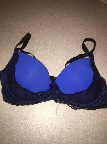 Soutien gorge bleu et noir dentelle