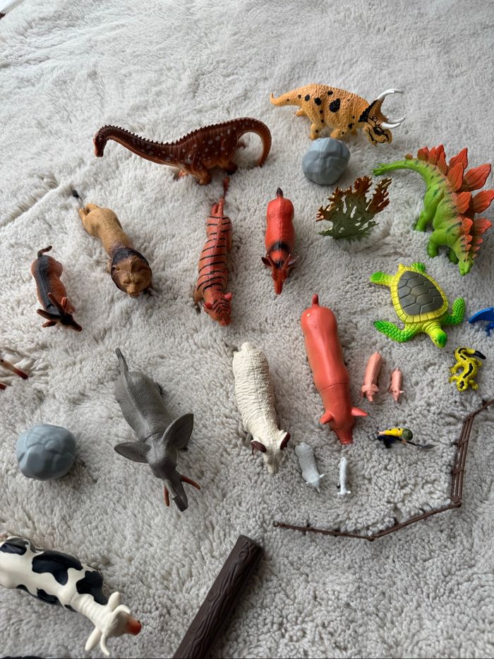 🚜 lot 31jouets animaux de la ferme + ferme + dinosaures et accessoires très bon état - photo numéro 9