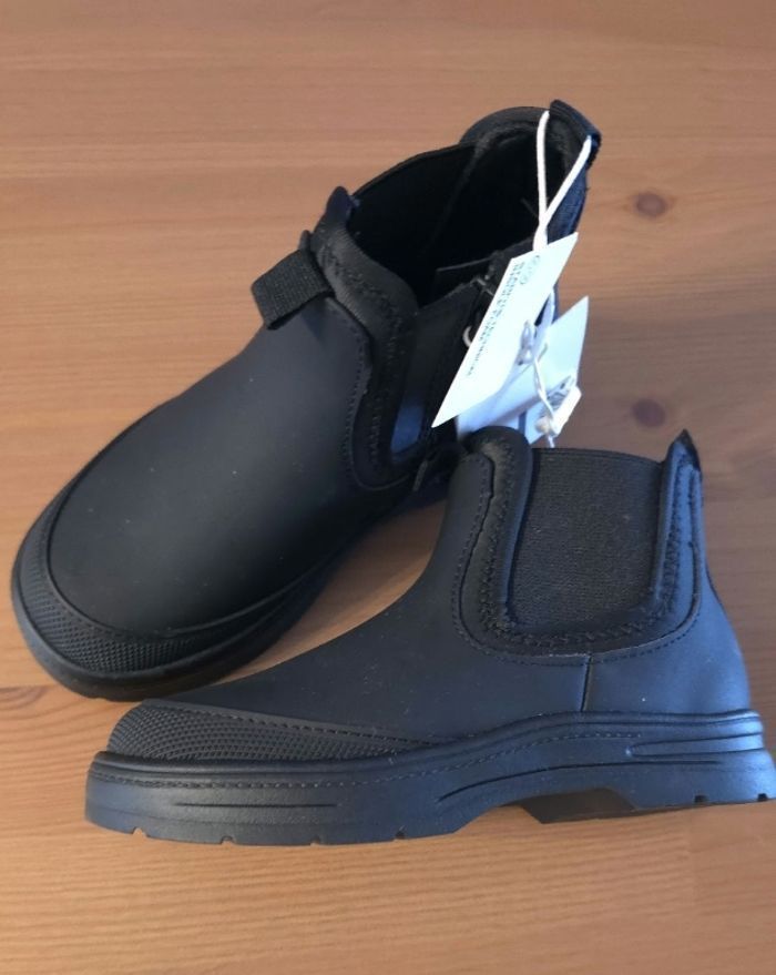 NEUVES (non portées) 🏷💙🤩 Bottines Pointure 26 garçon 💙🤩